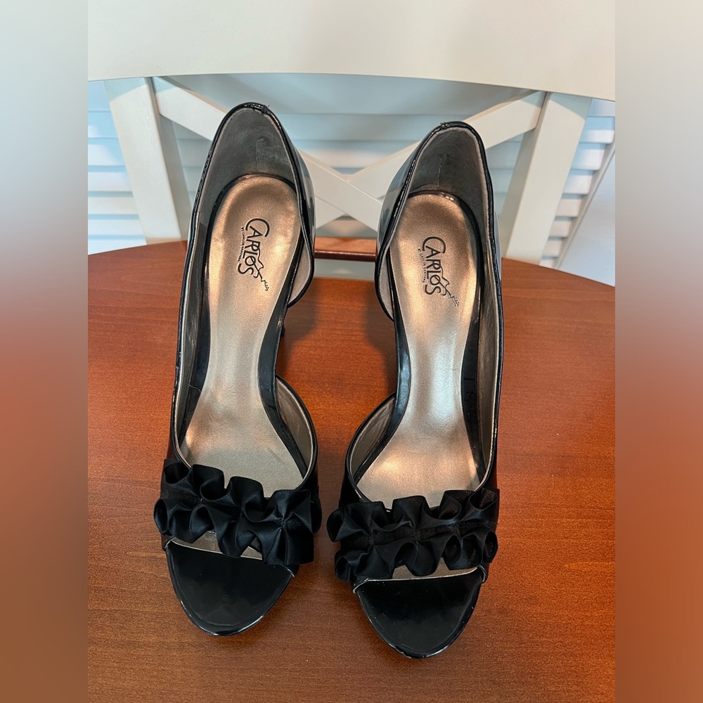 Carlos Santana Dressy Black Patent Pumps
